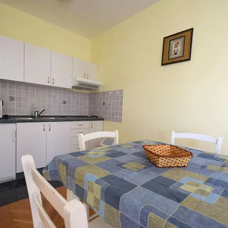 Luka 2 By Interhome דירה מאלינסקה